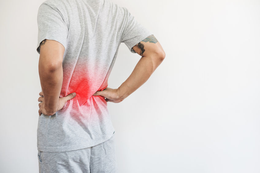 You are currently viewing What To Do If You Have Back Pain After a Car Crash